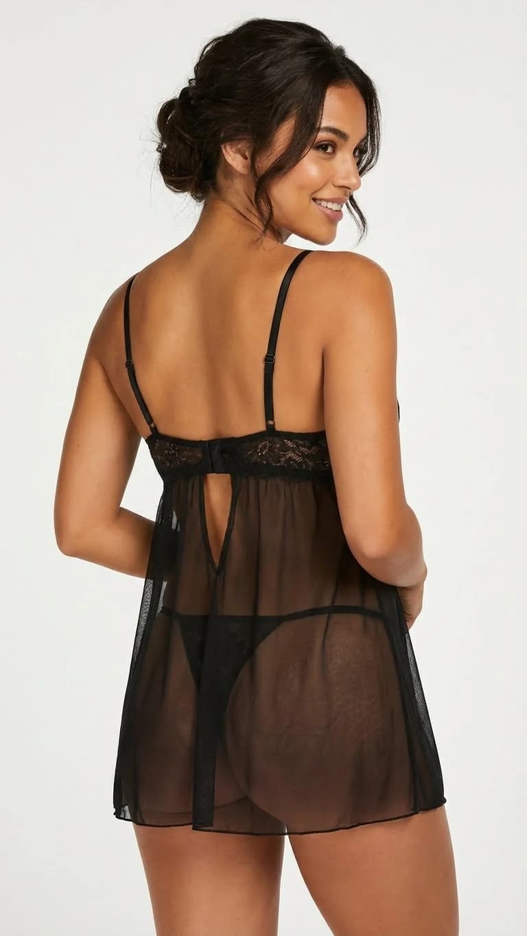 LunaIntim Kadın Babydoll Transparan Dantel Detaylı Siyah - Model Üzerinde