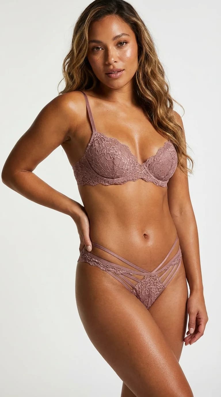 Önü Çoklu Bantlı (Strappy) Dantel Tanga Dusty Rose - Kafes Görünümlü ve İpli Model - Arka Görünüm - LunaIntim